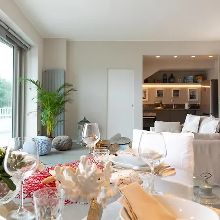 Holiday home Nesos By Domusicily Mondello